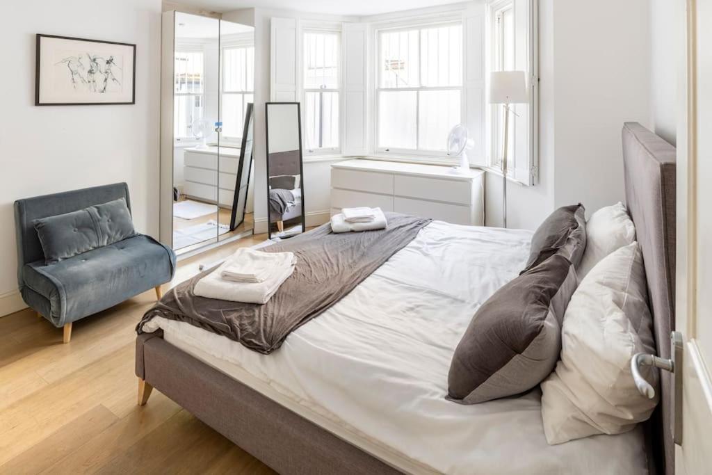 Ferienwohnung Superior 5* Kensington, London Flat + Free Wi-Fi Exterior foto